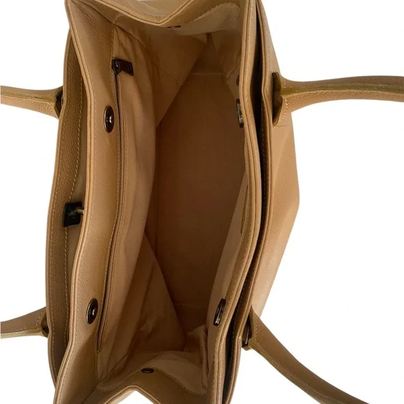 CHANEL Cerf Tote Beige - Picture 4 of 12